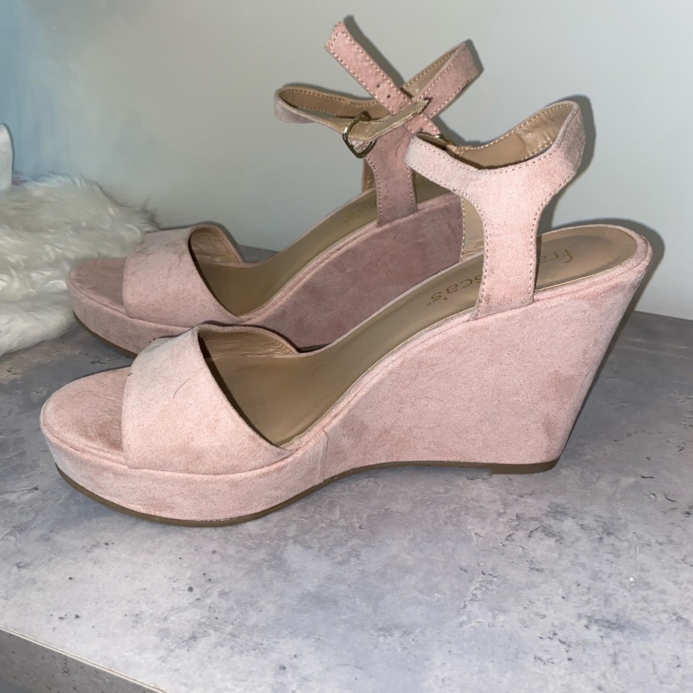 Francesca Wedges